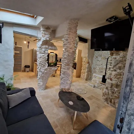 Racine De Pierre Apartment Castres (Tarn)